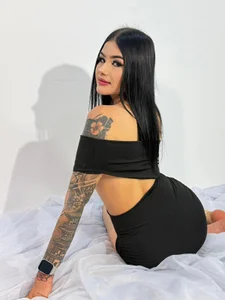 Leyla-wason Public Pic 5