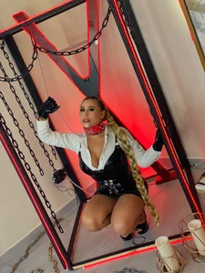 KylieCooper Mistress of Pleasure and Pain Pic 5