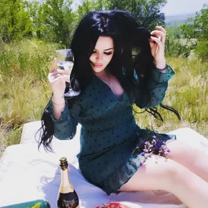 RiddleRuby Public Pic 2