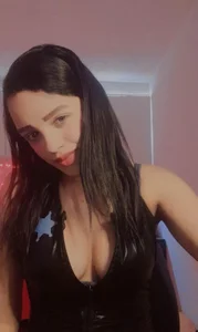 sofia_submissive7 Public Pic 5