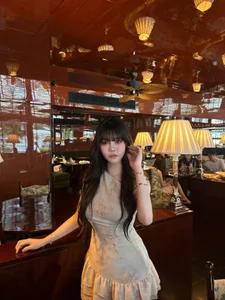 Honeyy-Angel Public slika 3