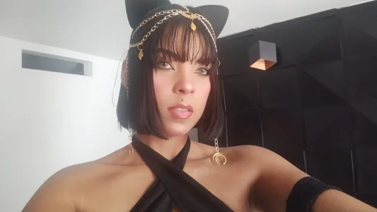Hannahs_Napit YOUR SEXY CLEOPATRA Pic 8