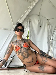 Sweet-bunny1 Public Pic 3