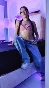 Zoeymartins Public Pic 2