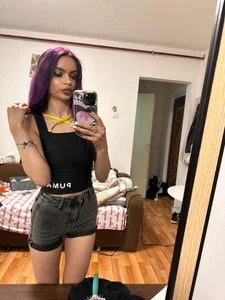 Tiny_Tease Public slika 6