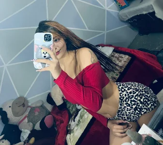 Ariatna_Andy Public Pic 5