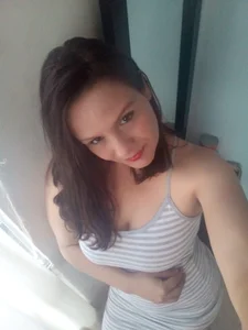 Aida_adamsPublic图片 2