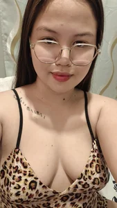 ThePrettySecret Selfie slika