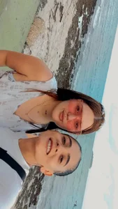 AndreaAndKarina Travel together Pic 3