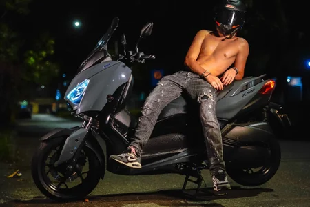 jeicob_stone On the motorcycle of my dreams🏍️ Foto 4