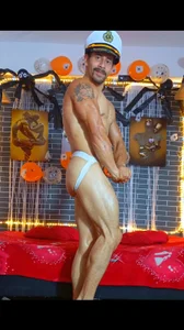 alessandro27yleonora pareja sexy en Halloween 2025 Pic