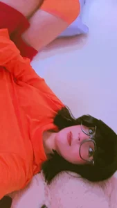 Morganitaz tu velma tierna y traviesa Foto 4