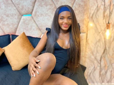 EXOTIC_EBONY_ Pretty ebony! 😏 টি ছবি