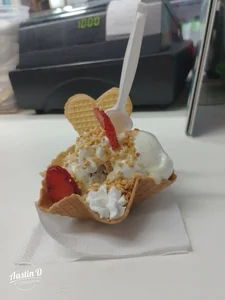 mia_laura Public Pic 2