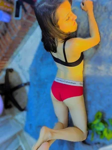 alexandra_bluecmc Public Pic