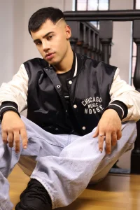 Adam-Green Public  5. fénykép