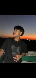 morenohandsomeasian Public Foto