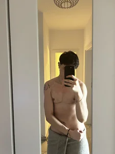 LukeTGuy Take a sneak peek Pic 4