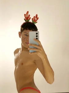 Little_liam 🎄🎁🧸 圖片 2