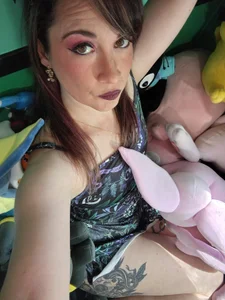 LilithDae Public Pic