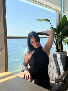 Bonnie_White my vacation, just for you - {count, plural, one {תמונה אחת} two {שתי תמונות} many {# תמונות} other {# תמונות}}