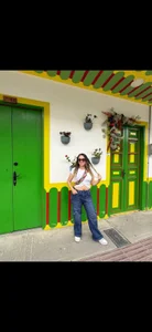 miss_hanna07 VACATIONS Pic 2