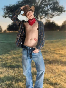 Halloween 2025 (COWBOY) od Oscar_fox_  3 snímek