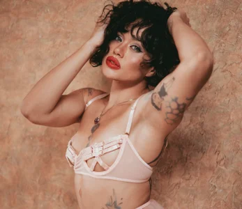 MilaMay_ Public Pic 6