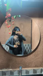 chaymae_nah_ In a very nice place Gambar 4