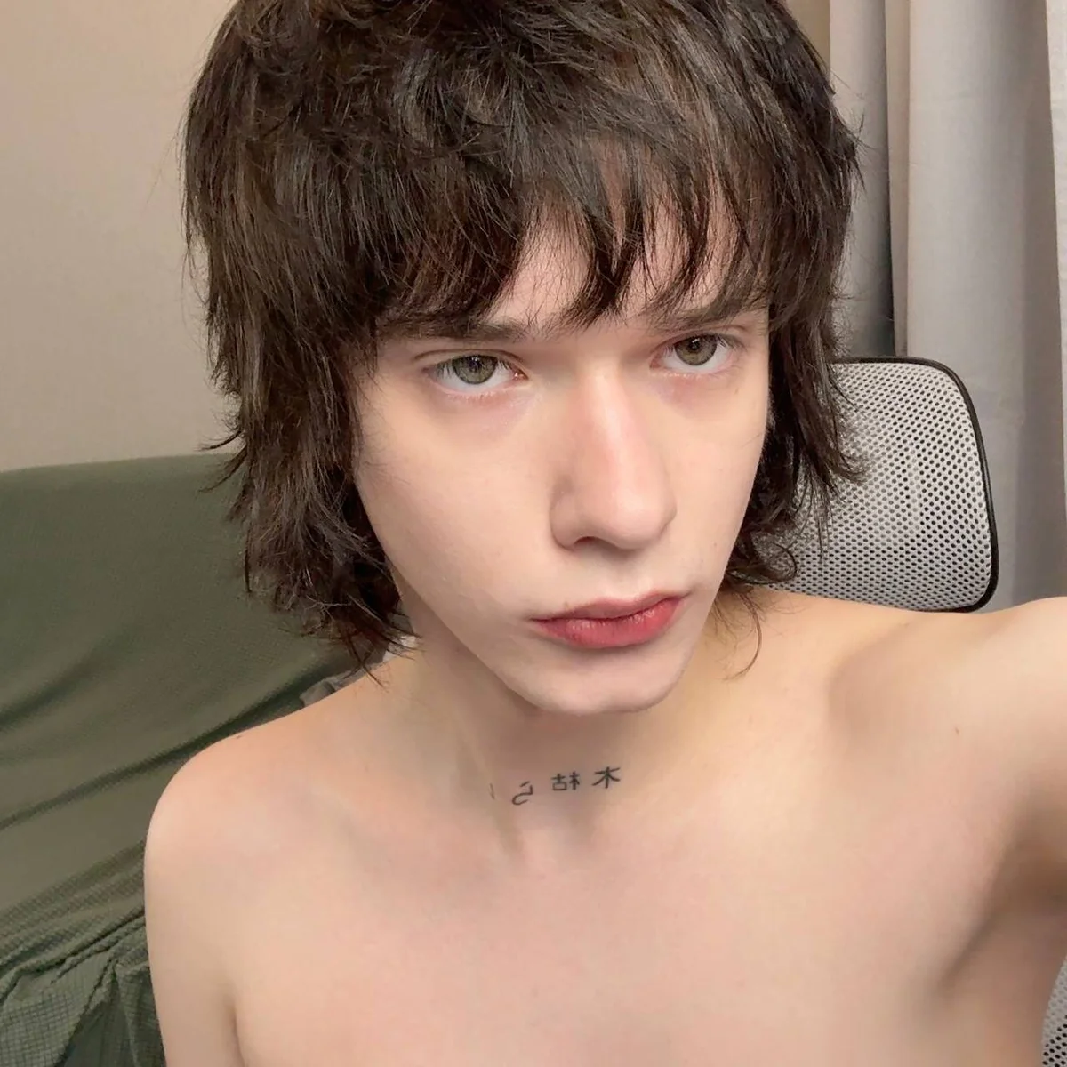 ภาพที่กำลังนิยมของ LeonBoykisser  3054