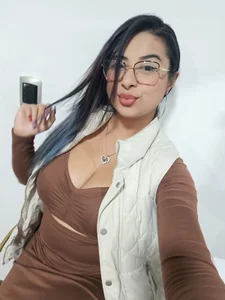 ValeryBoobss Public Pic 3