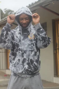 Catch me outside de zukozuks  3 Imagens