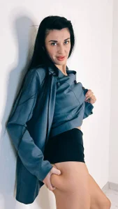 AriannaCruise office lady Foto 4