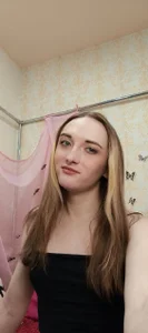 Vi_Luxy Public Pic 5