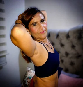 GreatMILF_latinaX's photo