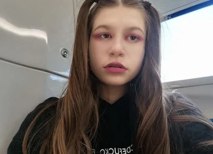 GrayceDeclet Public slika