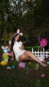 samanthaa_sm kullanıcısının Easter bunny ready to spoil you 🐰💖🥚 albümü -  4 fotoğraf