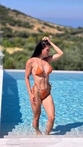 Leena_C Public Poză 3