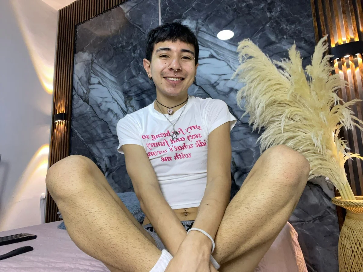 NoahWalker__-এর ট্রেন্ডিং  3132টি ছবি