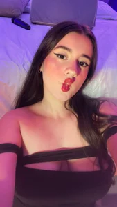 Lana_Herondale kullanıcısının Random selfie sesh albümü -  7 fotoğraf