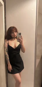 Anita_want Public Pic 3