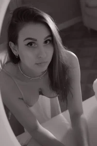 sophie_rocks The satin dress Pic 9
