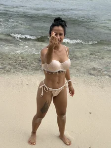 GinebraBrownの💦🤍の枚の写真