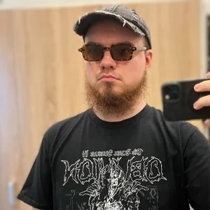 Rob_berry Public Pic 3