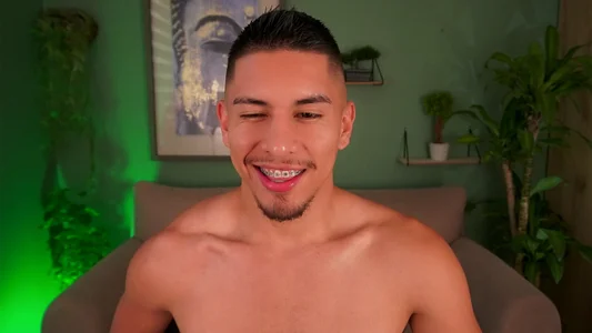 Aaronfox_xのGreen is really beautifulの 3枚の写真