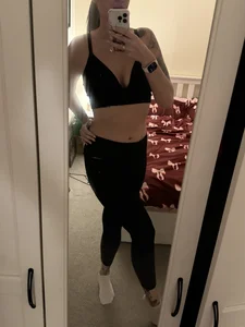 Public de HeavenlyLegsHayley  4 Imagens