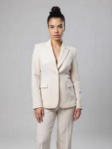 📸 de DeloresOkoren  2 Imagens