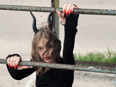 TinaDavil: Buy my soul from the devil ( фото)