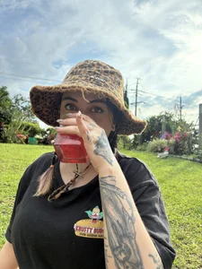 SarahCastro1_ ✨🍓A little about me ✨🍓 зображення 5