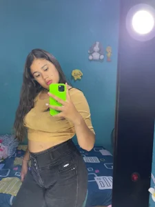 LindaaModel2s XXX nøgenfoto 3